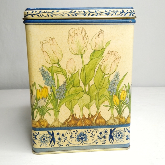 Vintage Hallmark Tin, Square Metal Spring Flowers